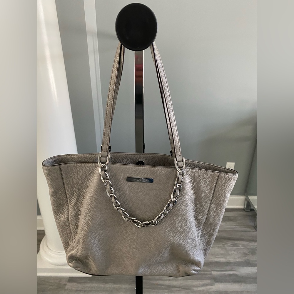 Michael Kors pebbled leather light gray tote